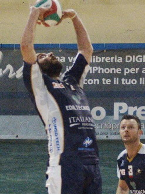Massa affoga contro l’Arno 