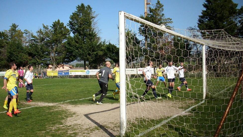 Orgoglio e grinta, Macomerese salva con onore