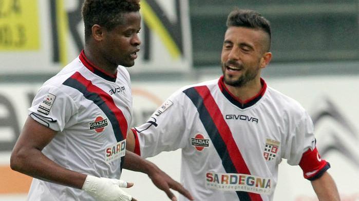 Bucchi elogia i rossoblù: grande gruppo