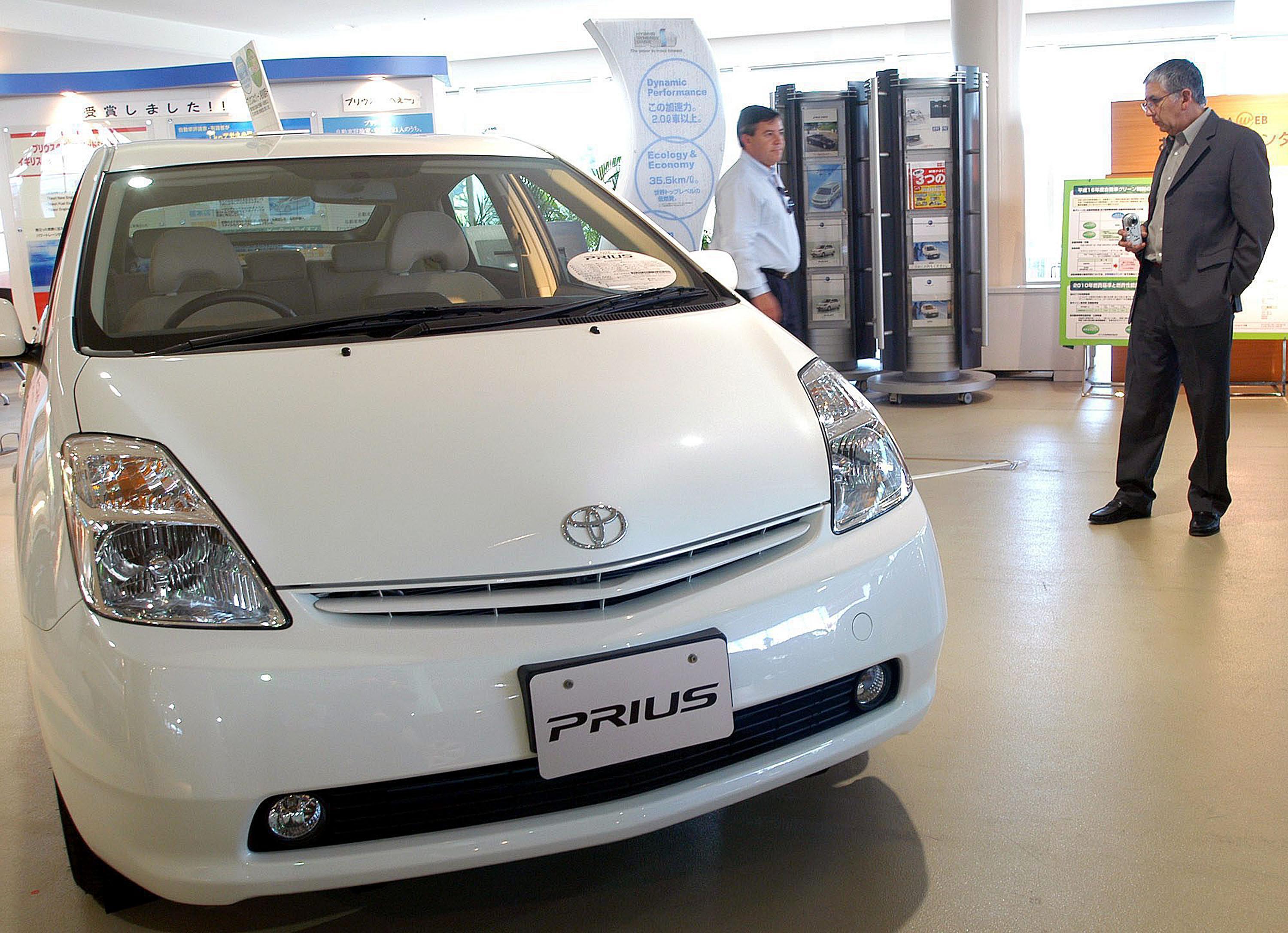 Una Toyota Prius, vettura ibrida