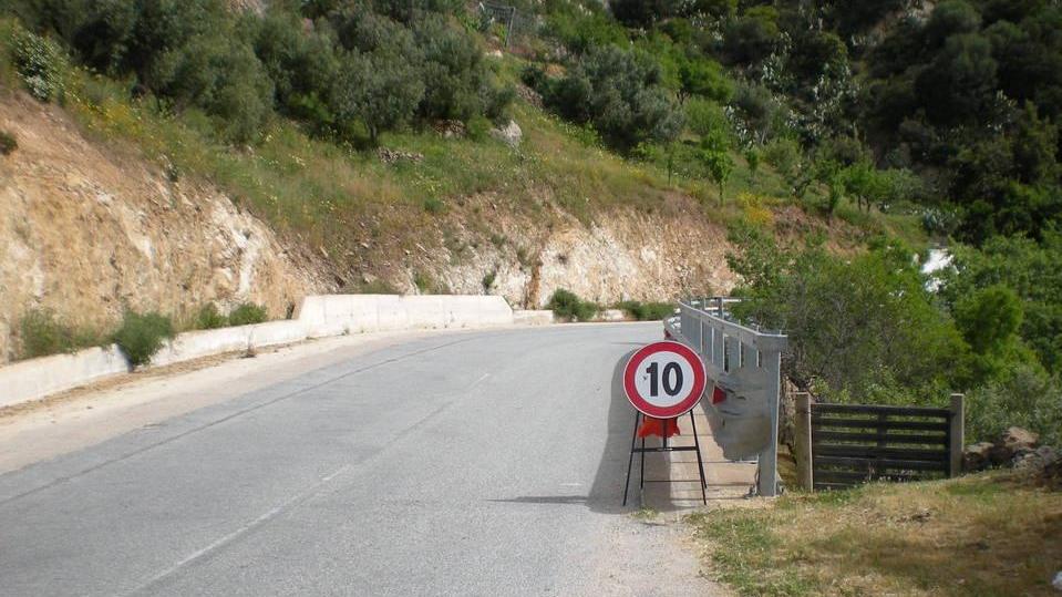 Lodè, strade provinciali a scartamento ridotto