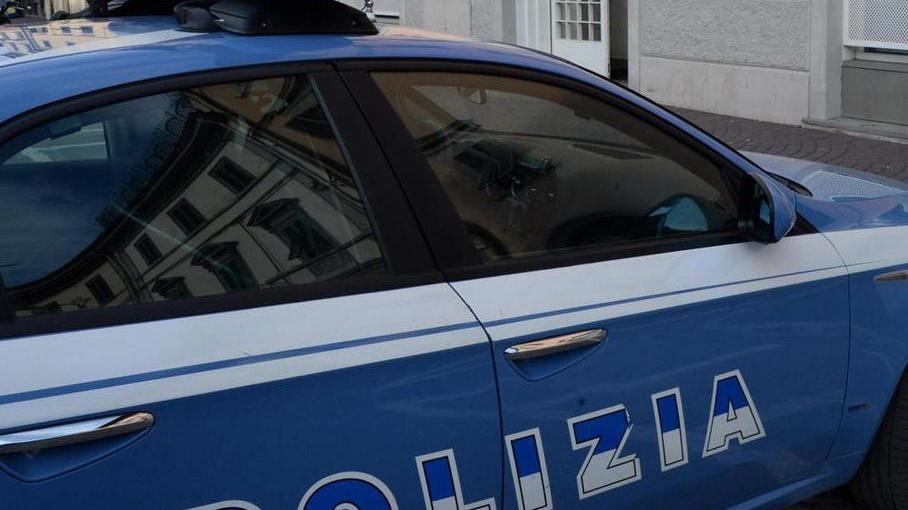 Accoltellato di notte, scatta una denuncia