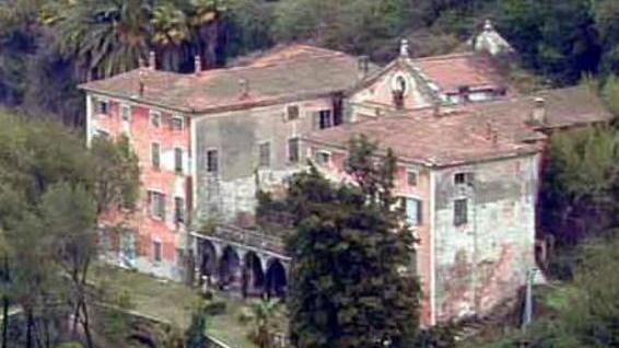 Bombole gpl a villa Massoni: ordine di rimozione