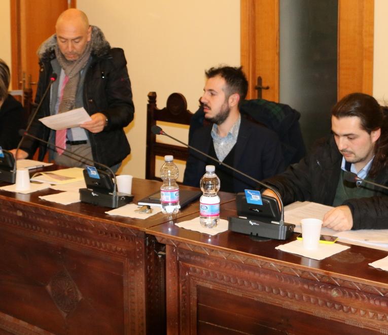 Sennori, caos in Consiglio: stop al bilancio consuntivo 