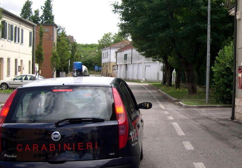 Minacce alla direttrice della casa d’accoglienza