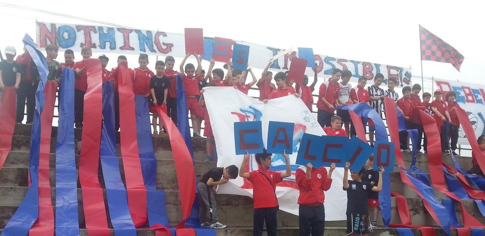 La curva rossoblù del Luzzara