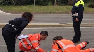 Sassari, incidente davanti a Tanit: ferito un centauro