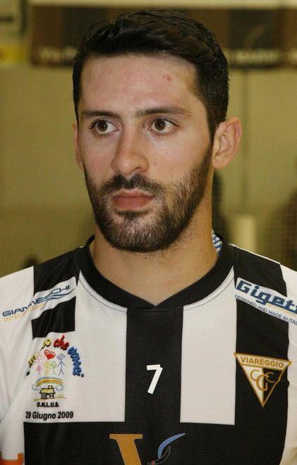 Centro a un passo dalla finalissima grazie a Montigel-gol 