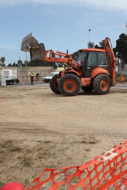 Lavori per la rotatoria, il traffico va in tilt