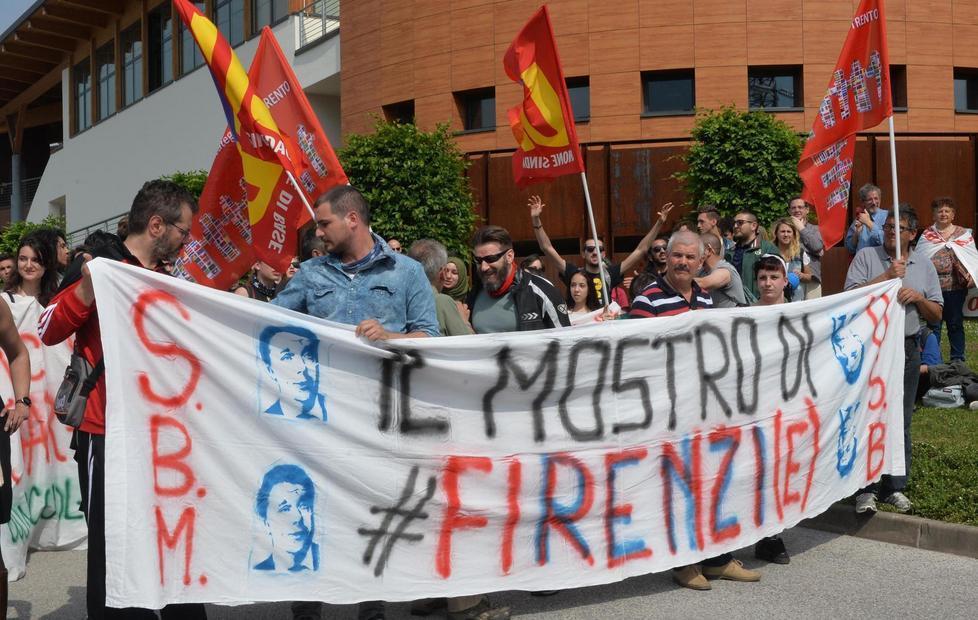 L’ironia dei prof, tra slogan e asini volanti 