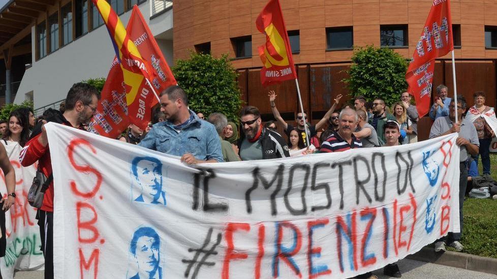 L’ironia dei prof, tra slogan e asini volanti