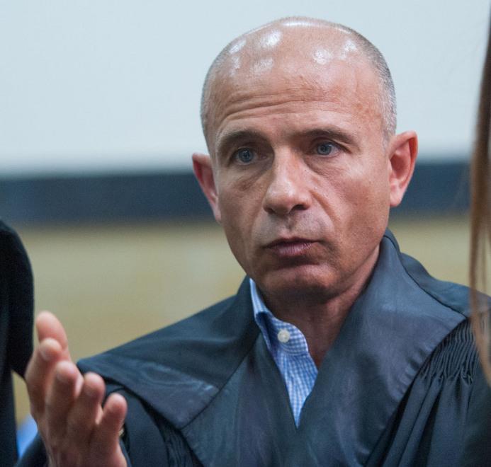 Il pm: «Cinque anni di carcere a Scarpa» 