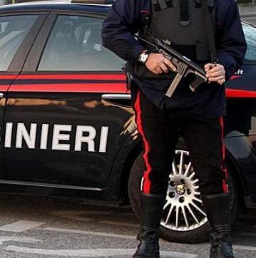 Arrestato dopo le botte alla madre e al compagno 