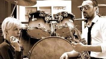 Stasera parte la rassegna live con il duo Drops of Chocolate
