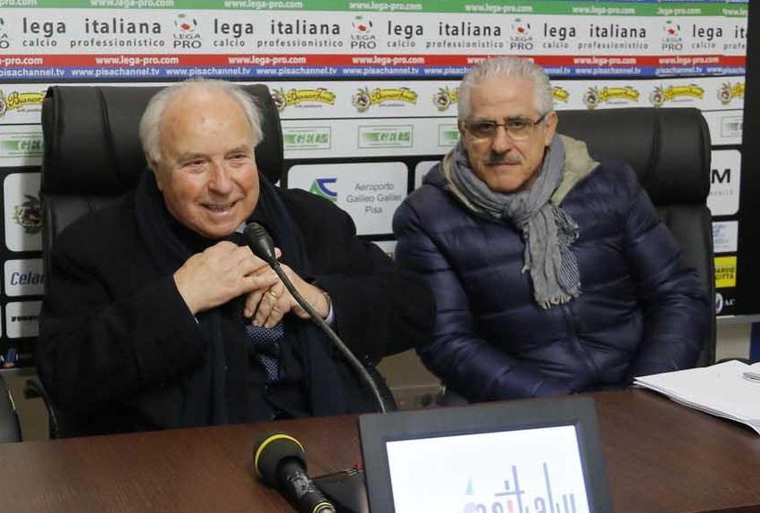Pietro Tomei, a destra, con il presidente Battini