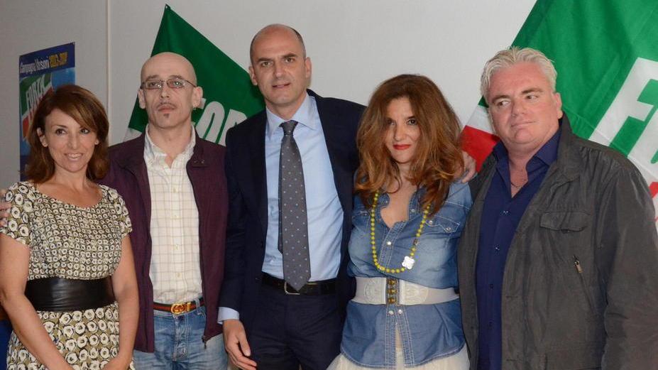 «Solo io al ballottaggio: e vincerò»