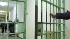 Meglio in carcere che con la moglie