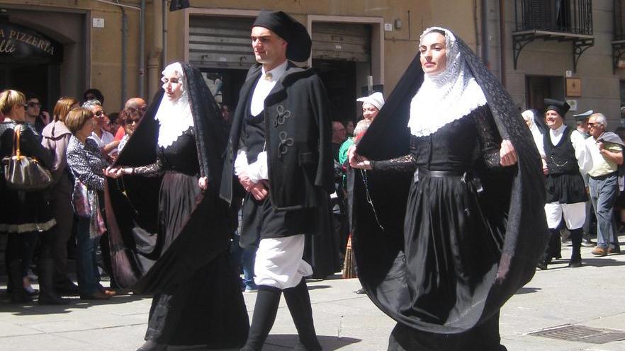 A Sant’Efisio piace il folk tempiese
