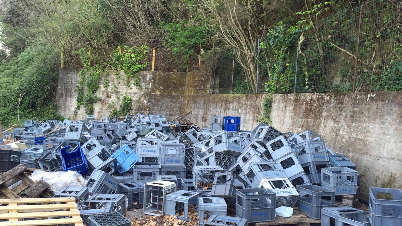 Uno degli scatti alla discarica a San Carlo, fatto dagli studenti del Fermi