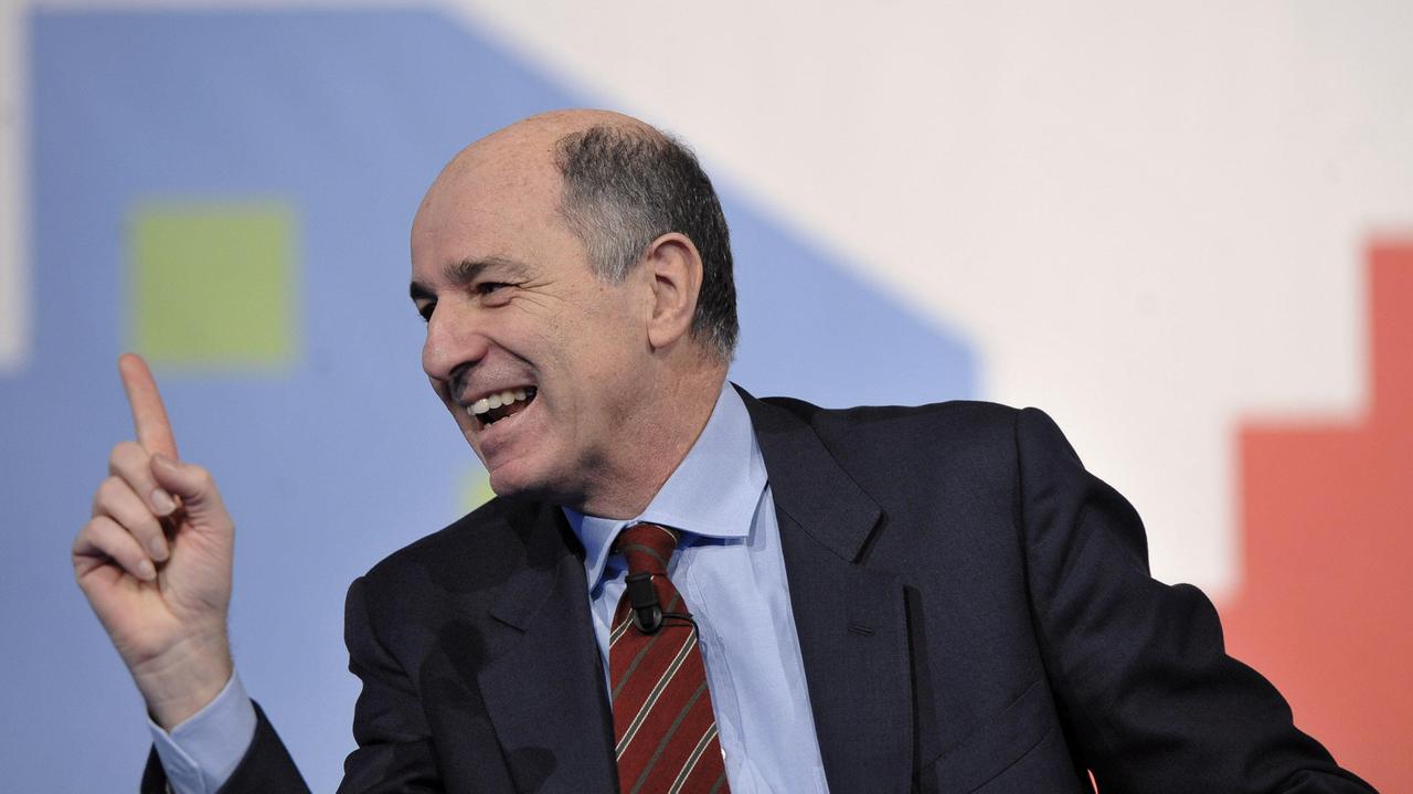 Pensioni, Corrado Passera: "Sentenza sbagliata ma vanno restuiti i soldi a chi ne ha diritto"