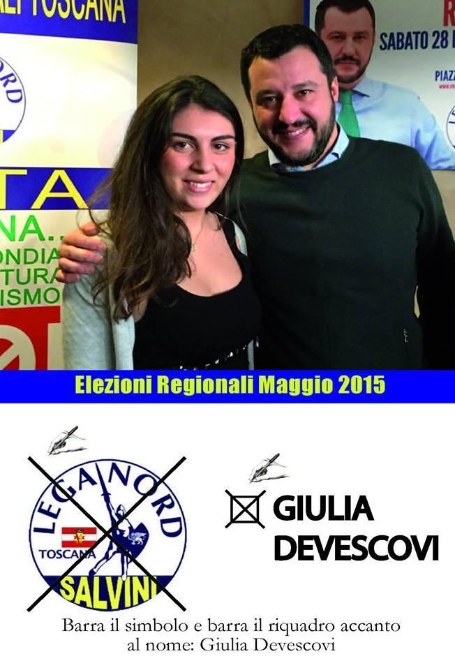 Giulia Devescovi con Matteo Salvini nella foto del manifesto elettorale (da Facebook)