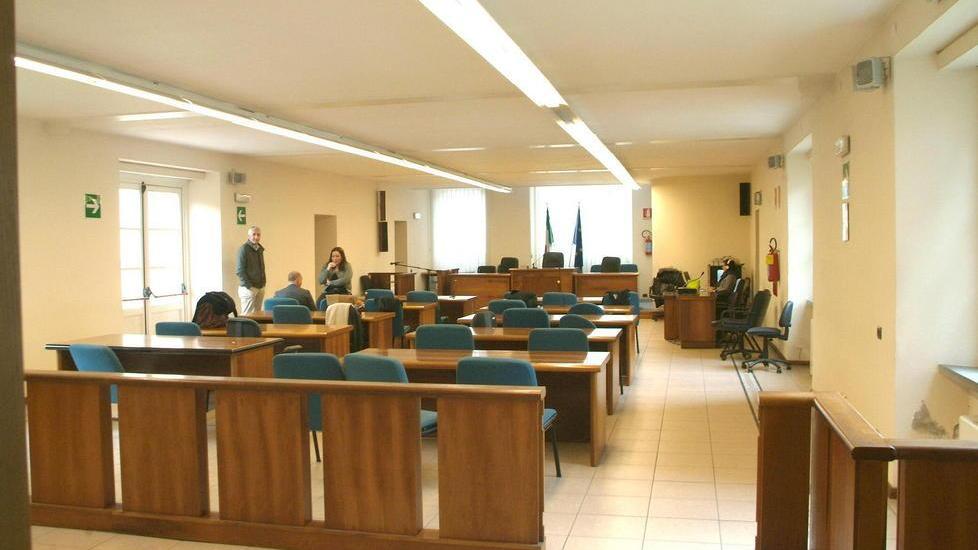 Il carabiniere non paga il danno
