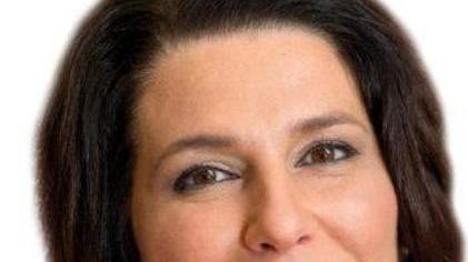 Alta tensione elettorale al Cro di Valdicastello Diventa un caso politico la lite tra il presidente del circolo Arci della frazione e la moglie del gestore del bar che si candida al consiglio comunale con Mallegni