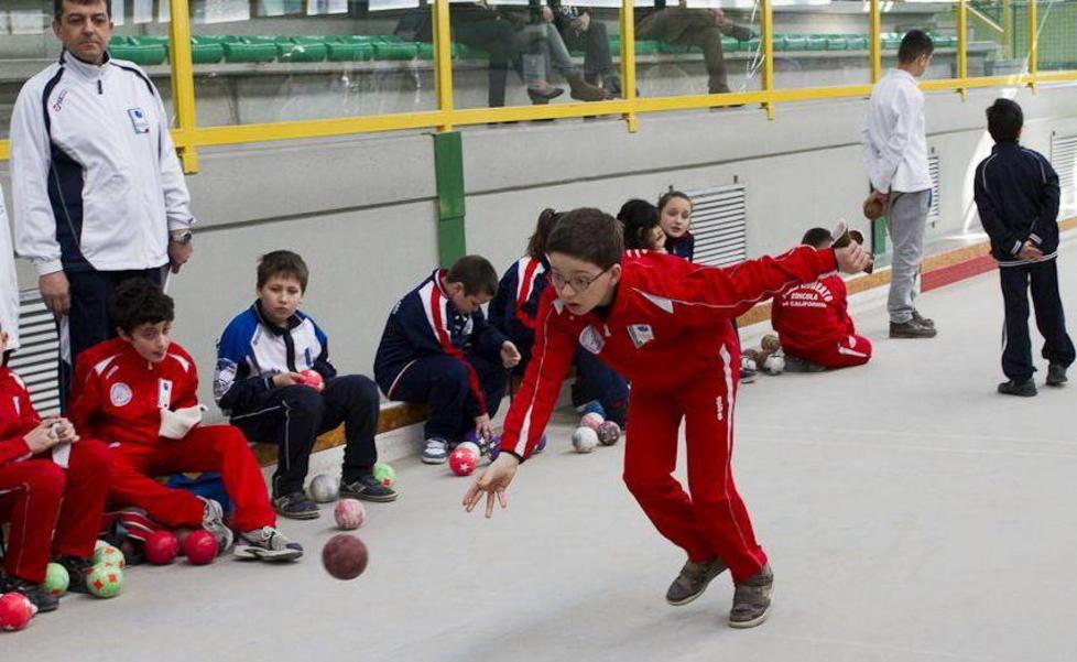 Bocce: festa con 250 alunni delle elementari