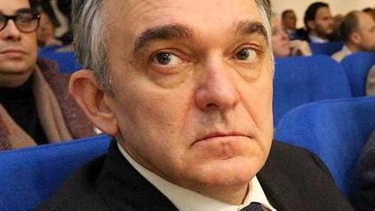Rossi salta la visita all’Eurovinil: è polemica