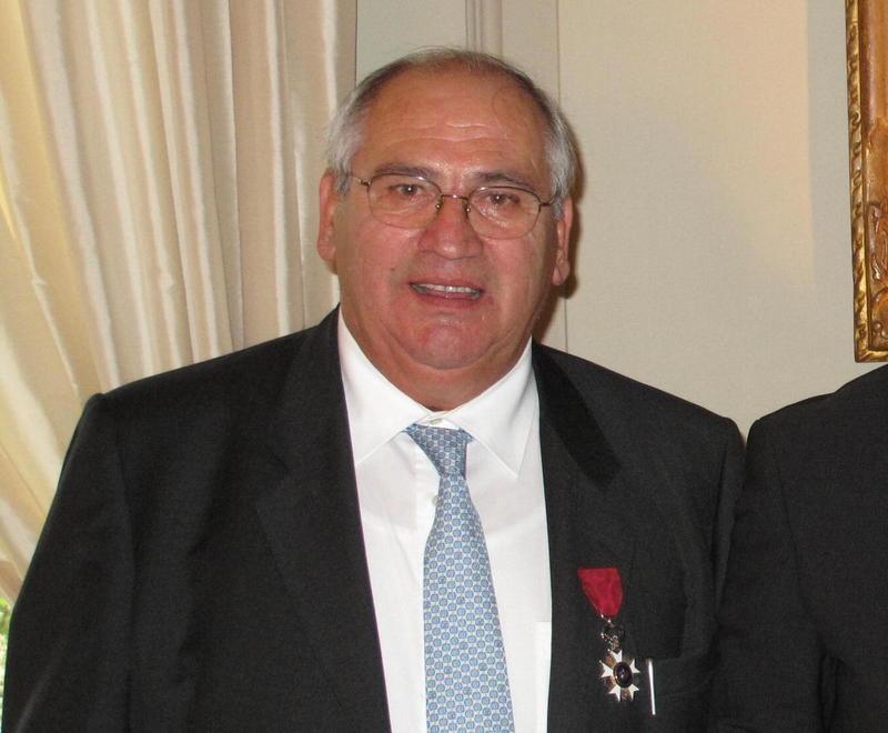 Sante Levoni si muove?