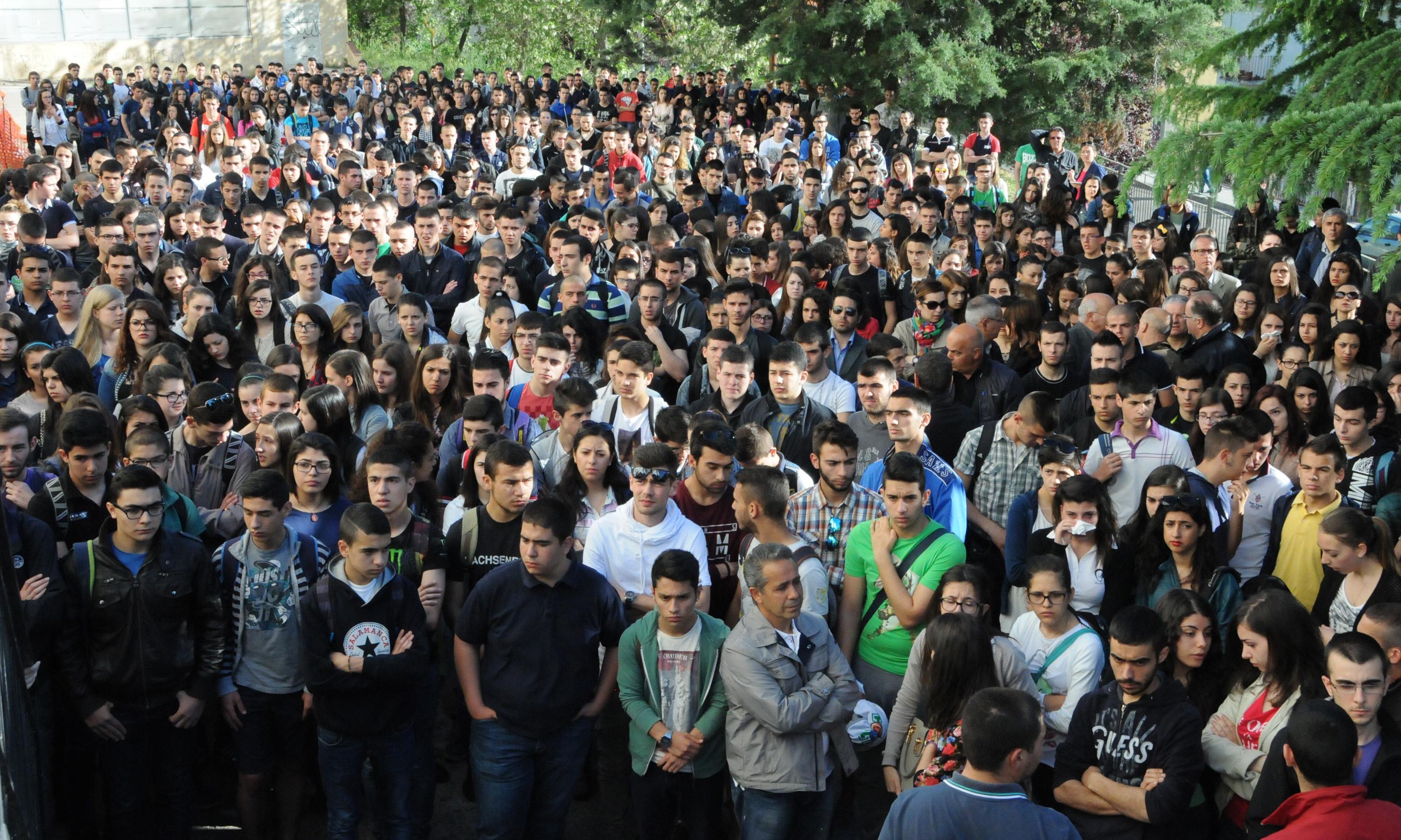I compagni di scuola ricordano Gianluca Monni