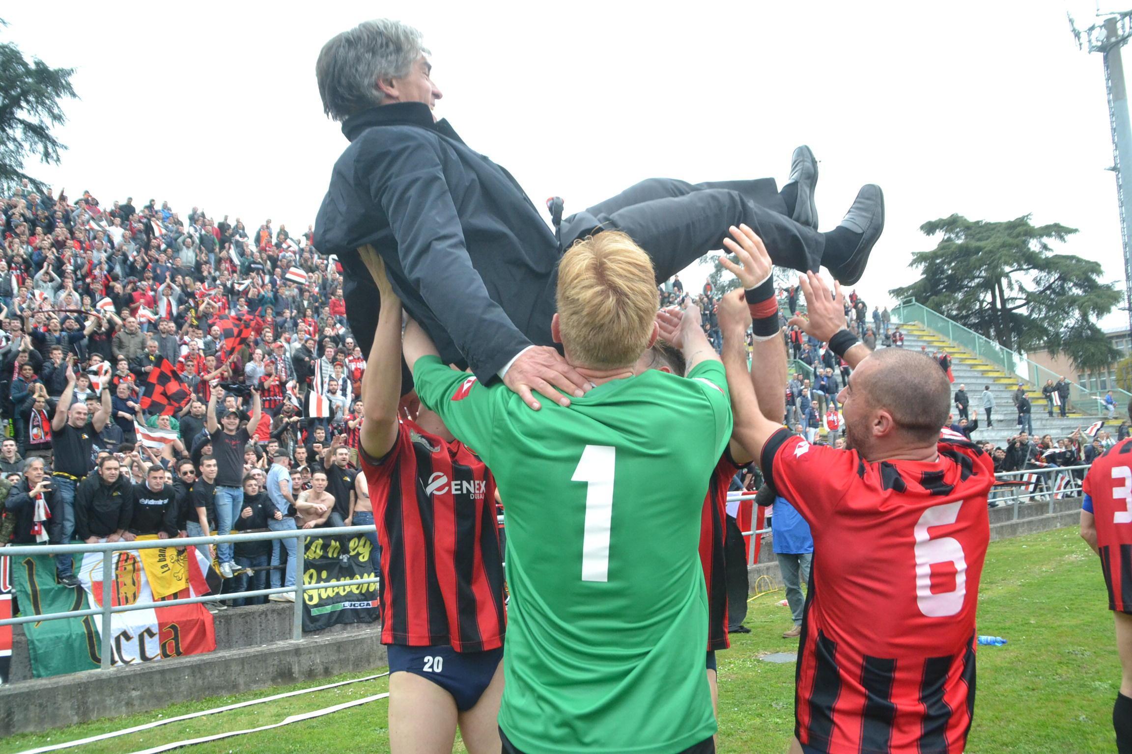 Galderisi forse all'ultima partita sulla panchina della Lucchese