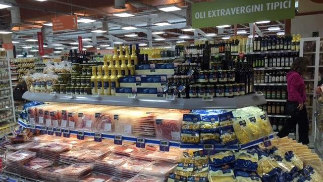 Supermercati, anche Conad e Sigma verso la chiusura per due domeniche