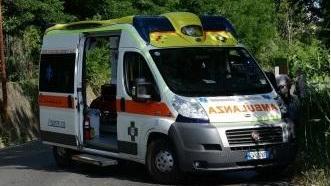 Un'ambulanza (foto d'archivio)