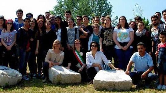 A Correggio un monumento per commemorare le vittime di Charlie Hebdo