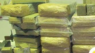 Sequestrati 300 chili di hashish