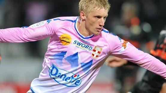 Ressa su Mbakogu, c’è anche il Torino Mirino sul danese Wass