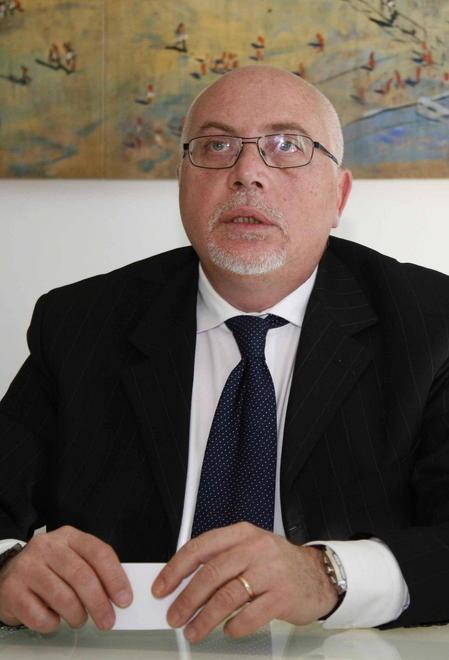 Il Siulp all’attacco del vice prefetto: fa politica, si dimetta 