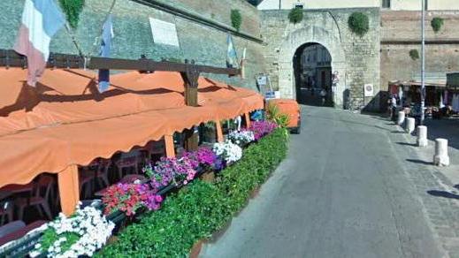 Il Giro “rimuove” Pappagone