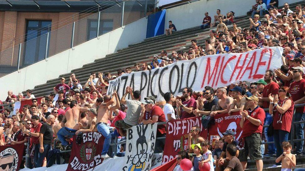Ultrà: colletta e striscione per il piccolo Michael