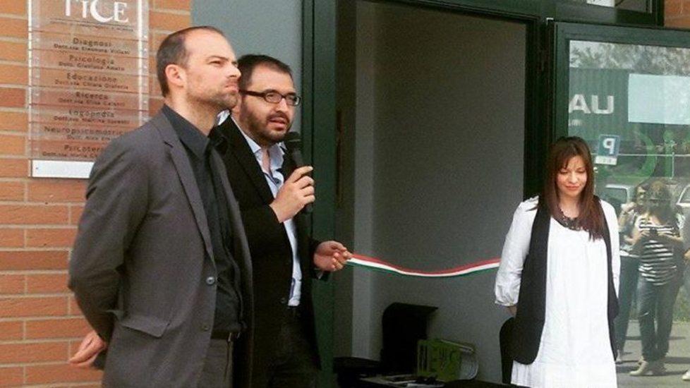 Inaugurata l’aula per i bimbi autistici