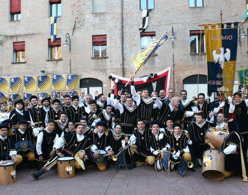 Il palio estense conquista anche i cinesi 