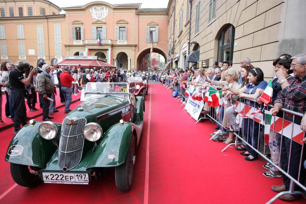 La Mille Miglia torna a Reggio, ecco la guida per gli appassionati