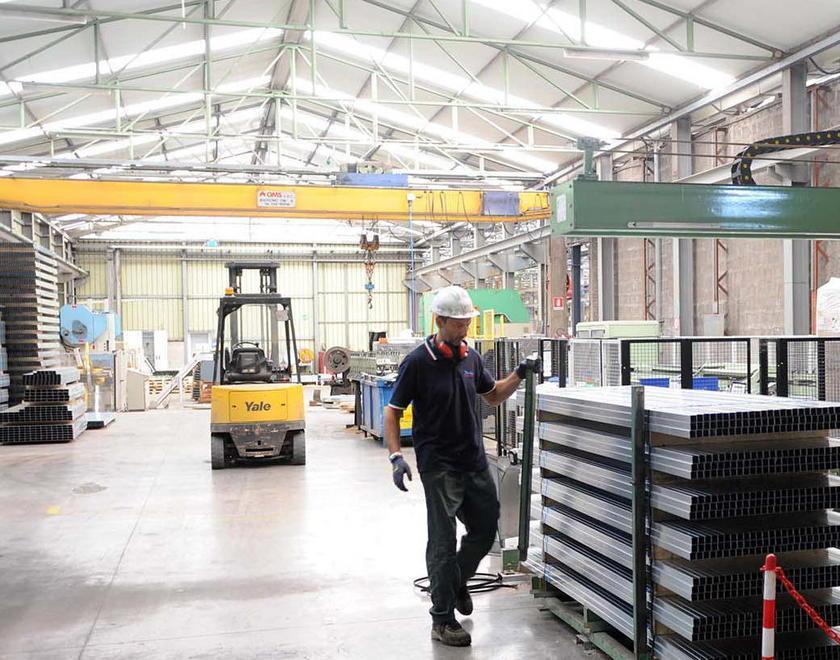 Lutto all’Etrusca Profilati, l’azienda creata dal padre