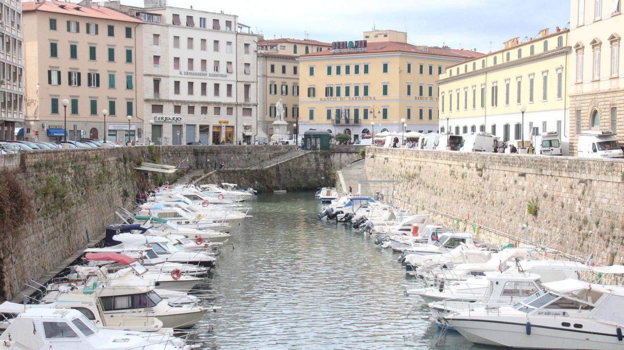 Il popolo delle barchette ha raggiunto un accordo per la riduzione della Tari. Per Nebbiai è lo stesso che aveva proposto lui un anno fa e fu rifiutato