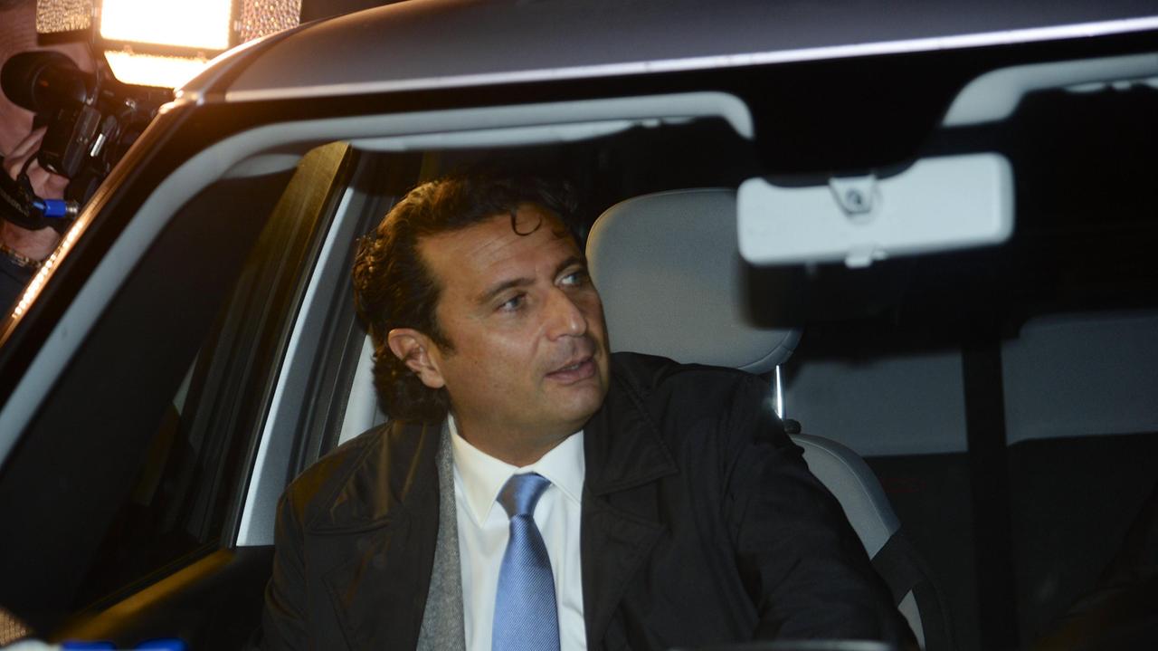 Schettino di nuovo a processo: deturpazione del paesaggio del Giglio