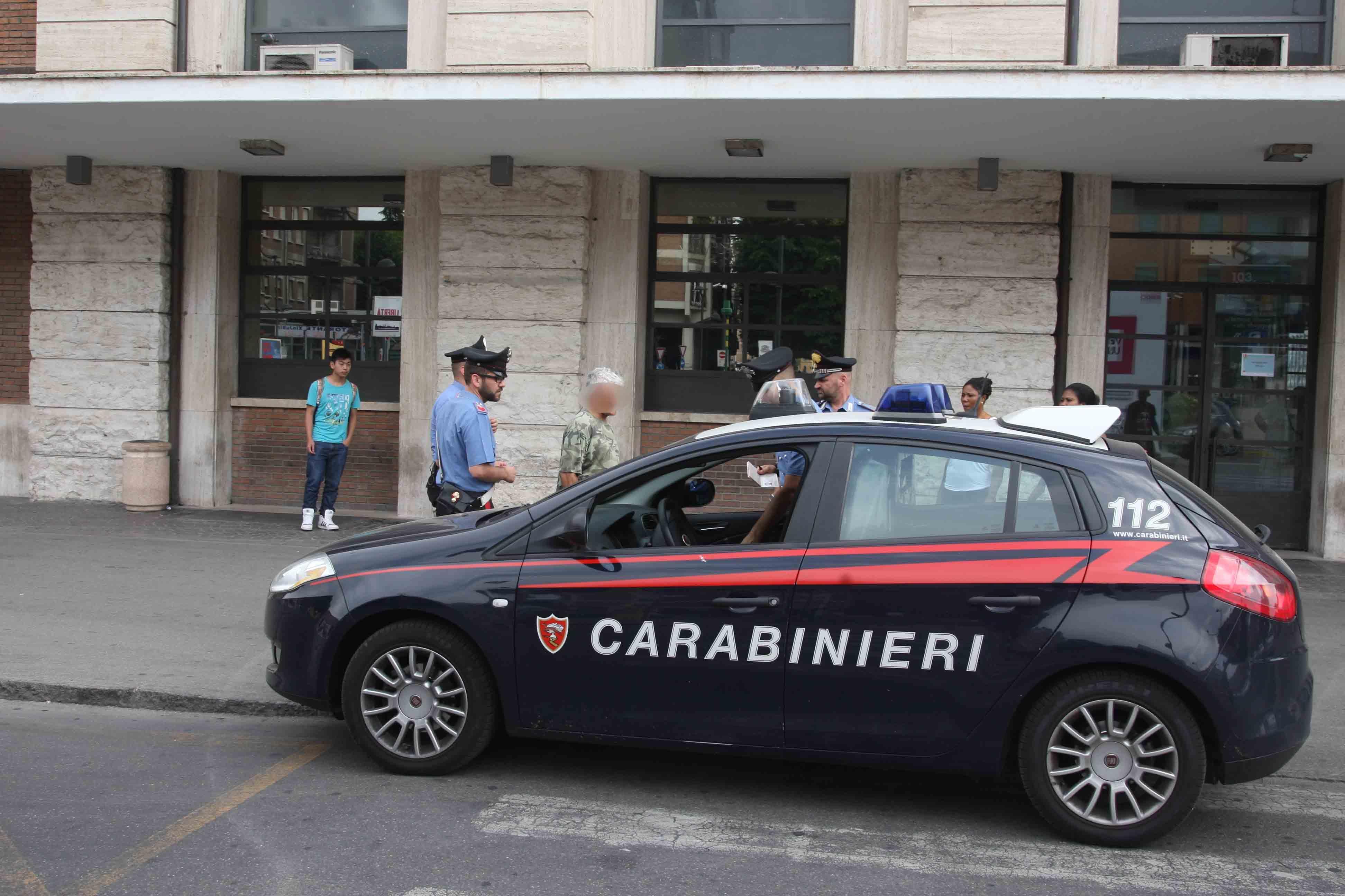 Nella valigia oltre 4 chili di marijuana: arrestato 