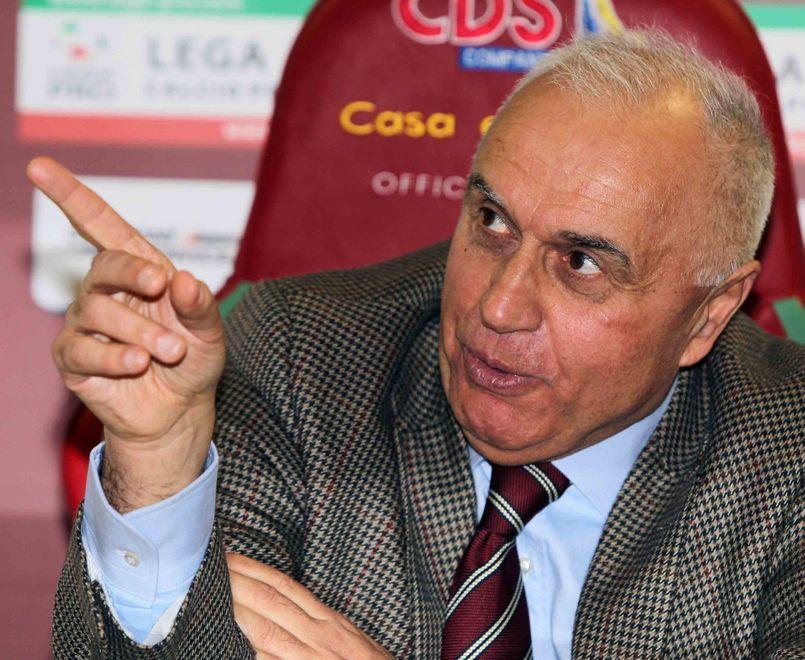 «Reggiana non ti snaturare gioca a calcio come sai fare»