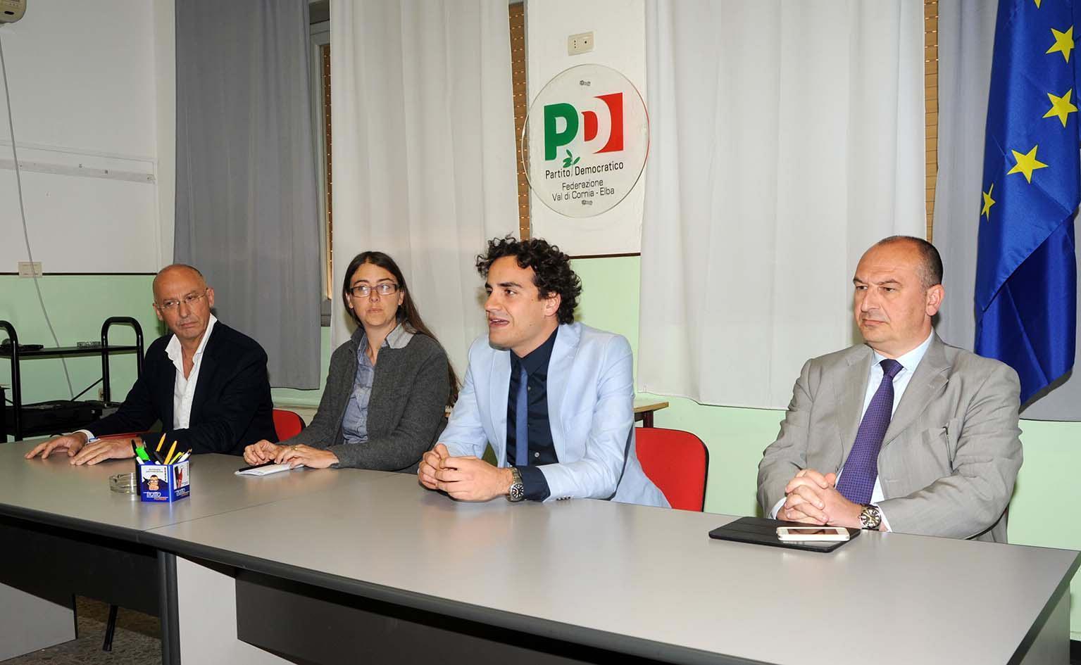 Il segretario della federazione Pd Fabiani con Anselmi e Maestrini