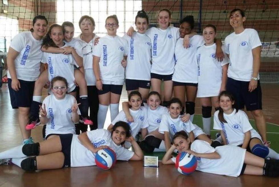 La formazione Under 12 dell'Enegan Volley Monsummano